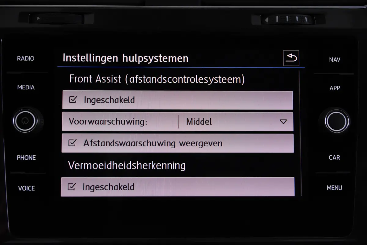 *Navigatie*Stoelverwarming*Park assist*
