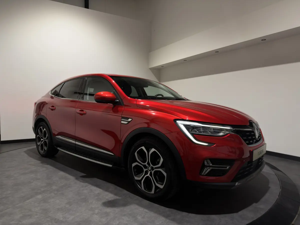 1.6 E-Tech hybrid 145 techno | Cruise Control Adaptief | Keyless | LMV 18' | Nieuwstaat