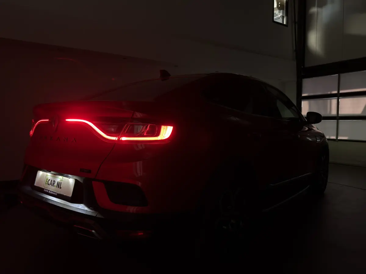 1.6 E-Tech hybrid 145 techno | Cruise Control Adaptief | Keyless | LMV 18' | Nieuwstaat