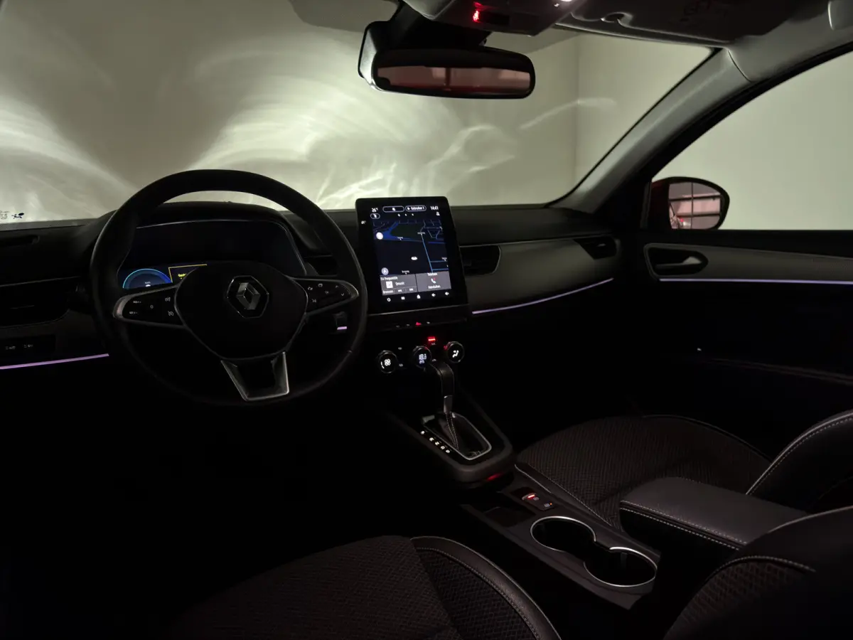 1.6 E-Tech hybrid 145 techno | Cruise Control Adaptief | Keyless | LMV 18' | Nieuwstaat