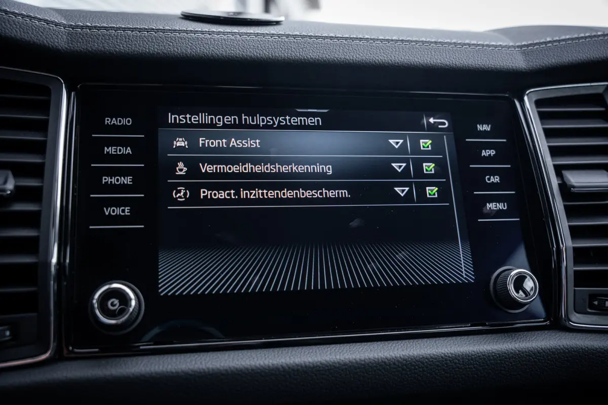 1.5 TSI Business Edition | Achteruitrijcamera | Apple Carplay/Android Auto|telefoonintegratie premium | Trekhaak uitklapbaar
