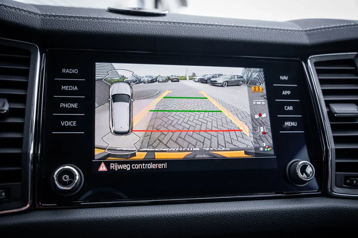 1.5 TSI Business Edition | Achteruitrijcamera | Apple Carplay/Android Auto|telefoonintegratie premium | Trekhaak uitklapbaar