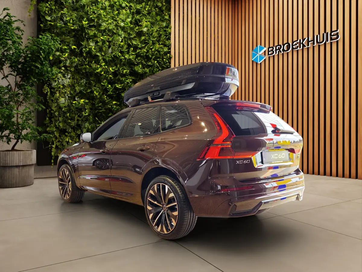 2.0 T6 Plug-in hybrid AWD Dark | Panoramadak | 360 Camera | Head-up | Pilot Assist | 21" Velgen