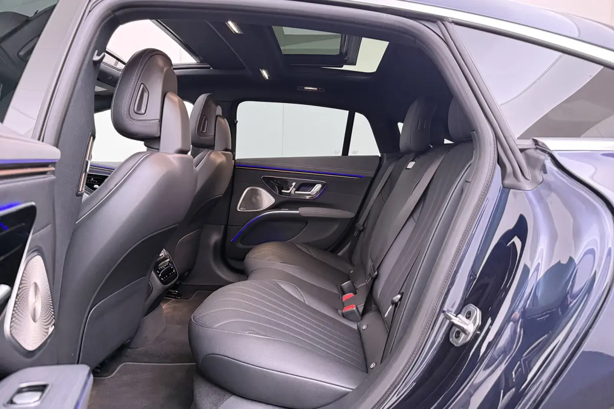 450+ Luxury Line 118 kWh Pano-dak Burmester Leder 360' Camera