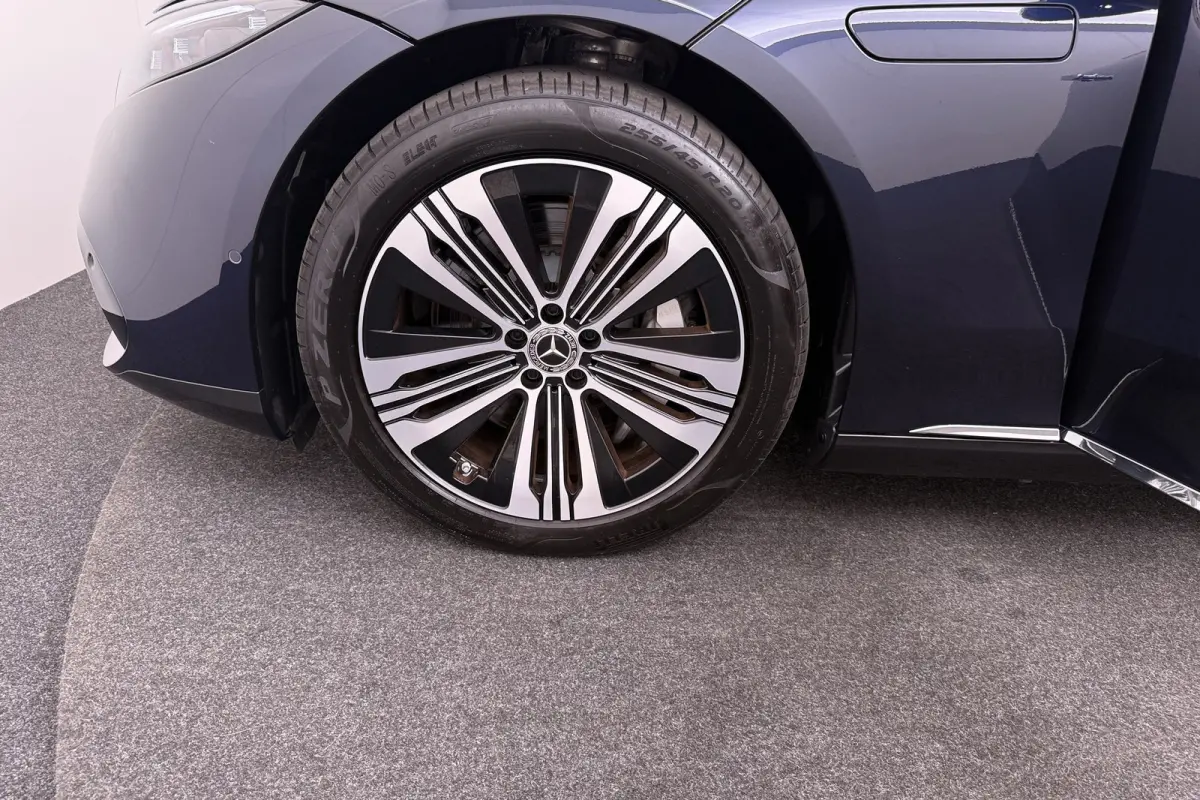 450+ Luxury Line 118 kWh Pano-dak Burmester Leder 360' Camera