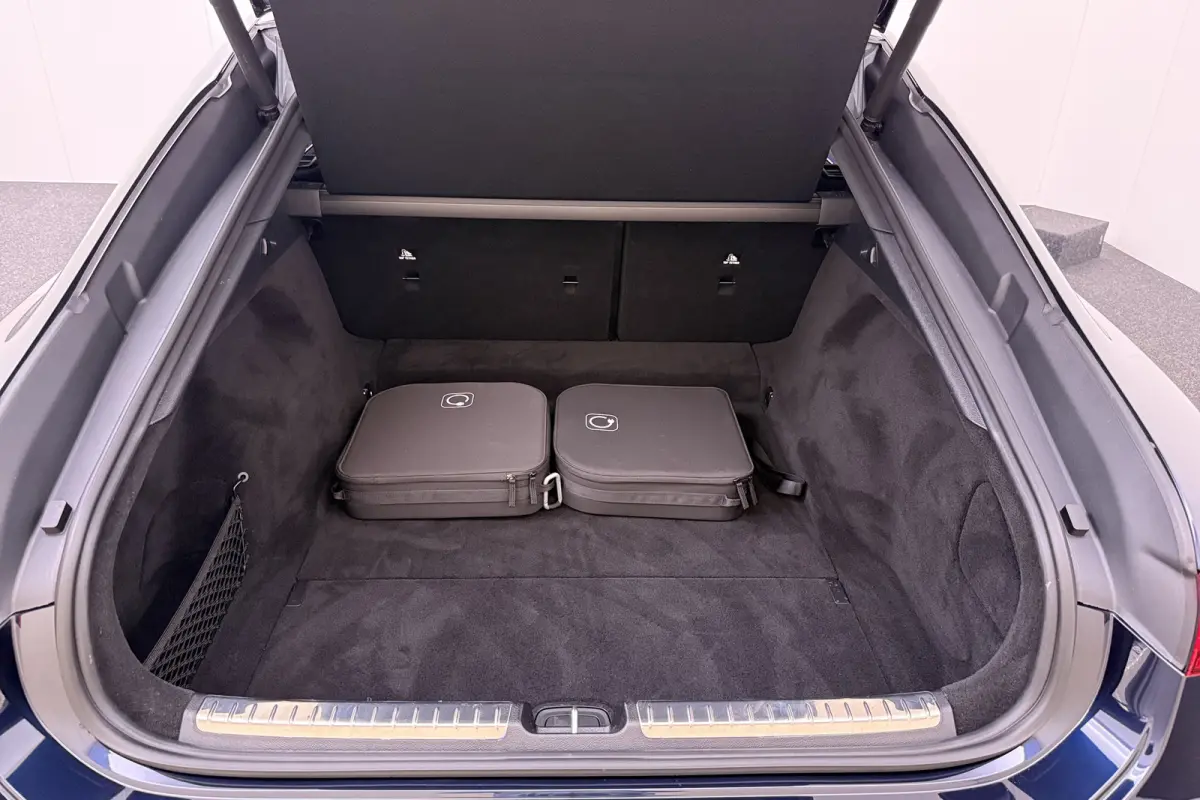 450+ Luxury Line 118 kWh Pano-dak Burmester Leder 360' Camera