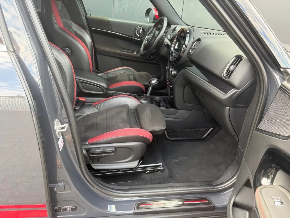 2.0 JCW All4 Pano JCW-Schaalstoelen Camera Carplay Picnic-bench Trekhaak