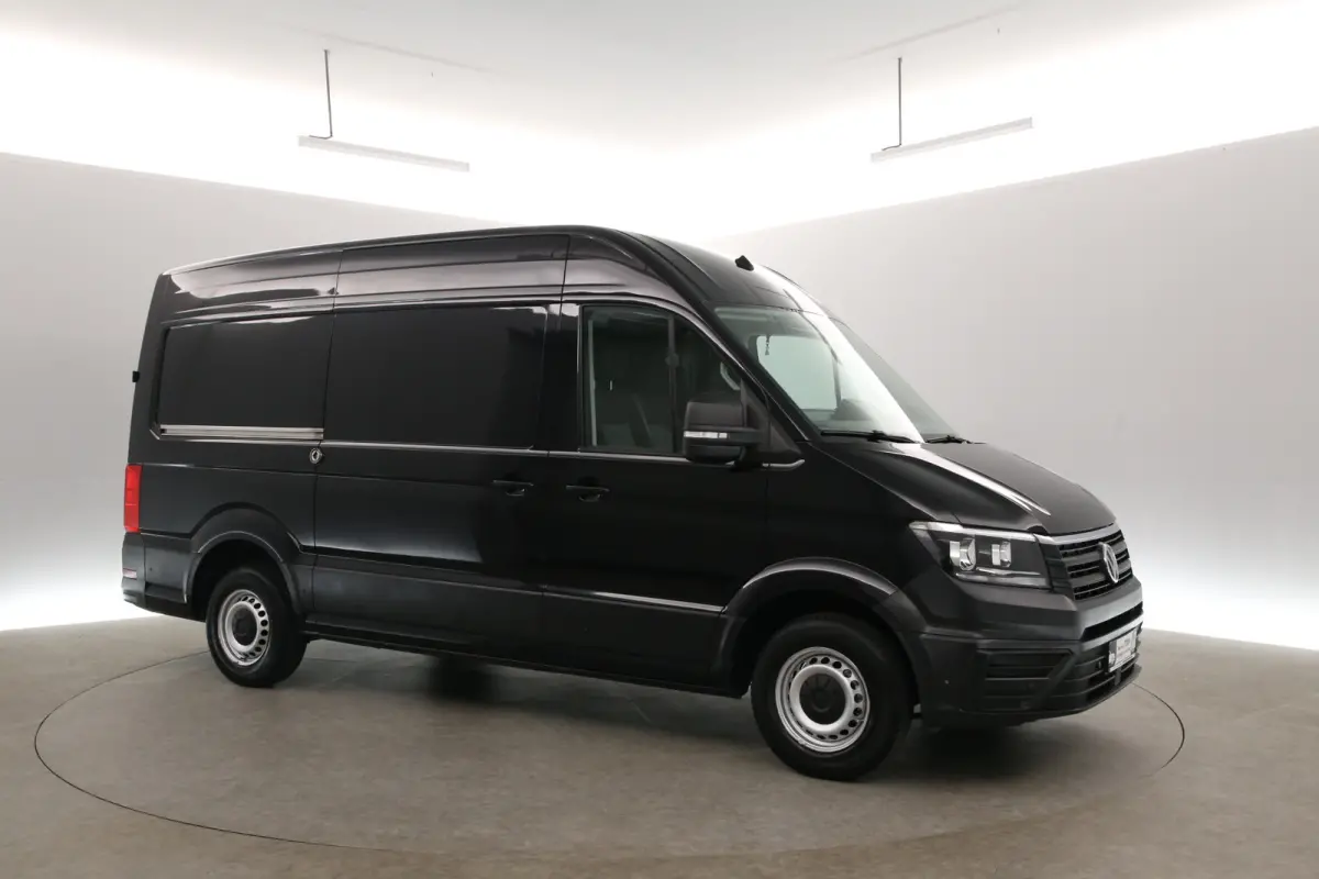 2.0 TDI L3H3 141PK | 3000KG Trekgew. | Airco | Camera | 3 Zits | Trekhaak | Carplay | Parkeersens.
