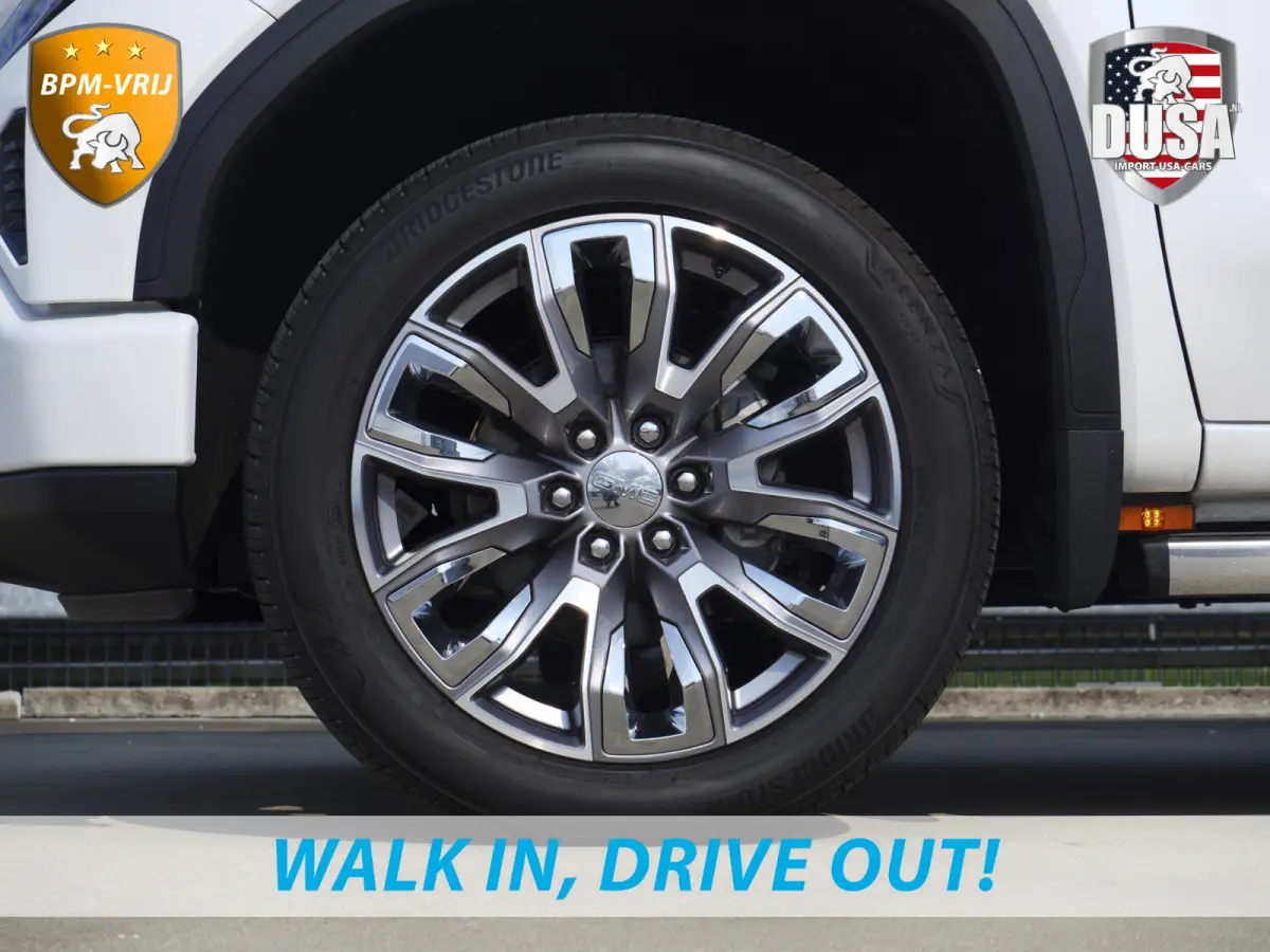 1500 Denali 3.0L Duramax Turbo Diesel 360 cam | Digital Dash | POWERHOUSE! |