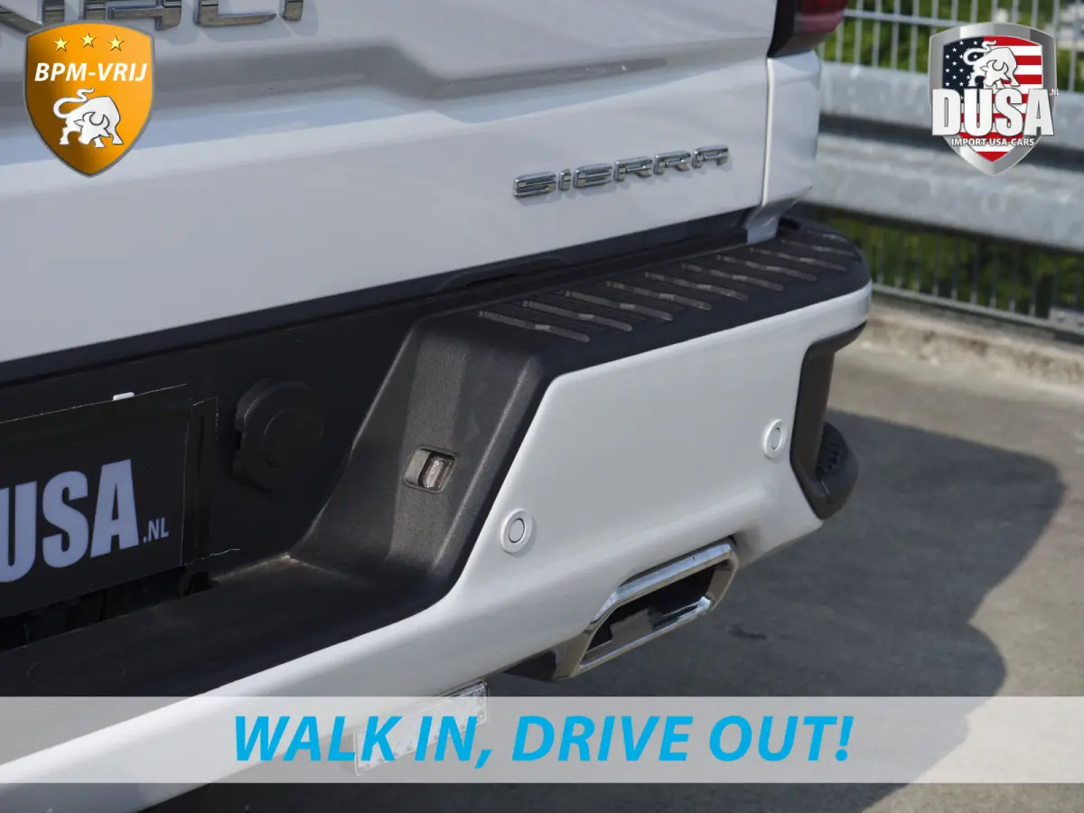 1500 Denali 3.0L Duramax Turbo Diesel 360 cam | Digital Dash | POWERHOUSE! |