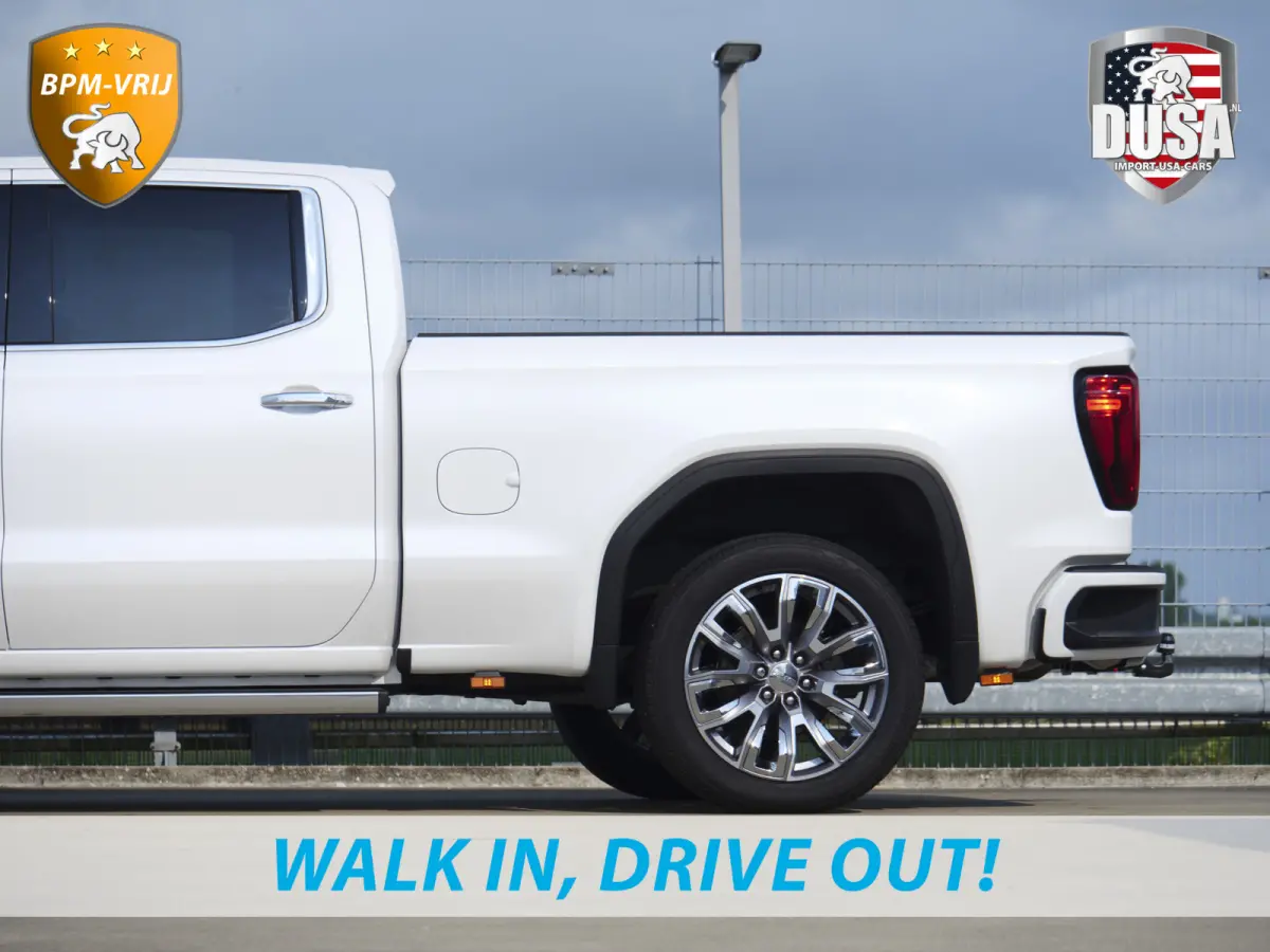 1500 Denali 3.0L Duramax Turbo Diesel 360 cam | Digital Dash | POWERHOUSE! |