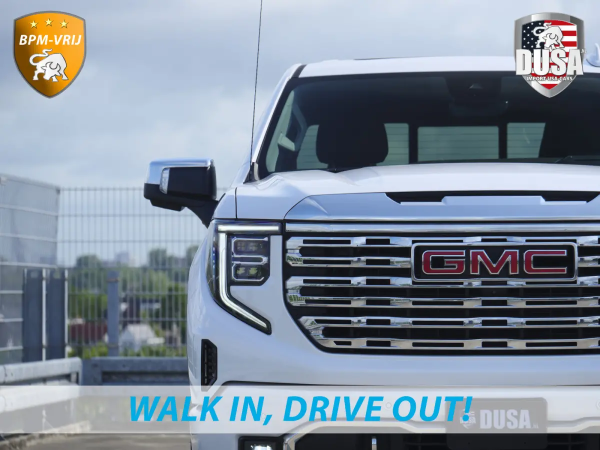 1500 Denali 3.0L Duramax Turbo Diesel 360 cam | Digital Dash | POWERHOUSE! |