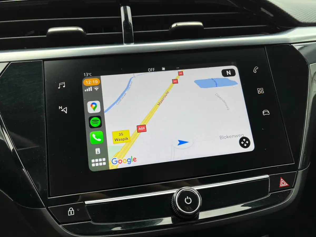 1.2 Ultimate CAMERA / CARPLAY / PDC V+A / STOEL & STUURVERWARMING / TWO-TONE / CRUISE CONTROL