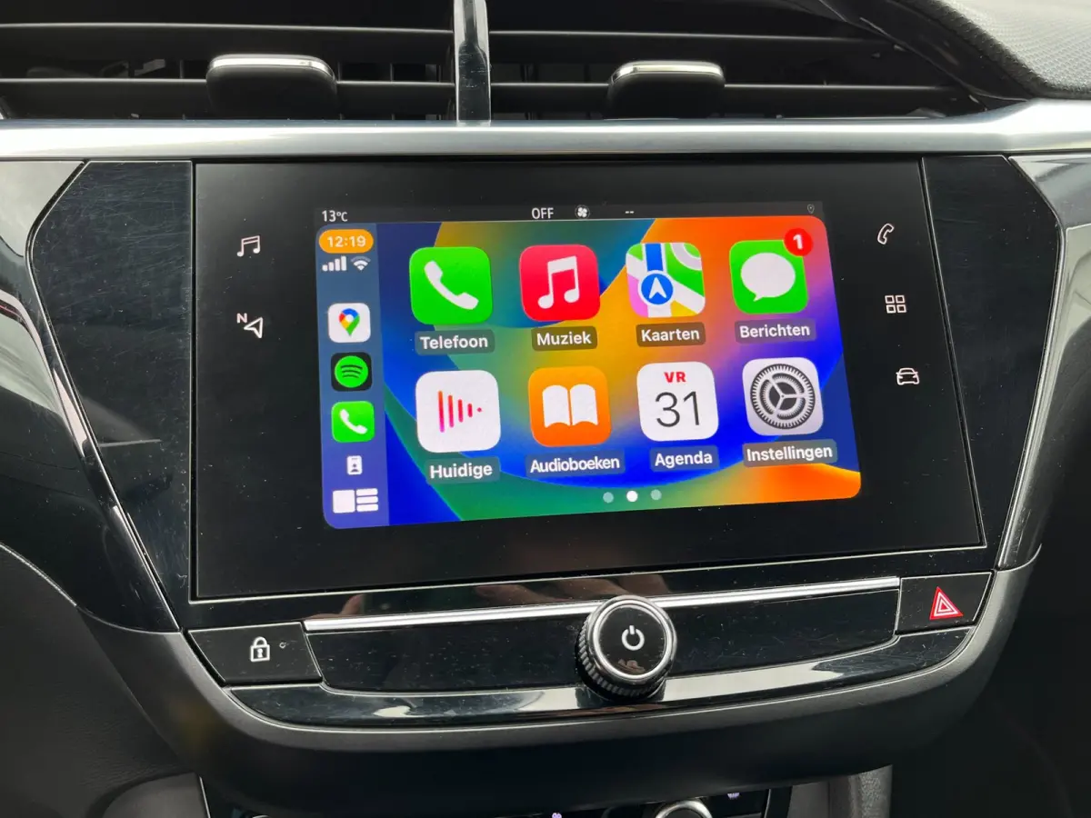 1.2 Ultimate CAMERA / CARPLAY / PDC V+A / STOEL & STUURVERWARMING / TWO-TONE / CRUISE CONTROL