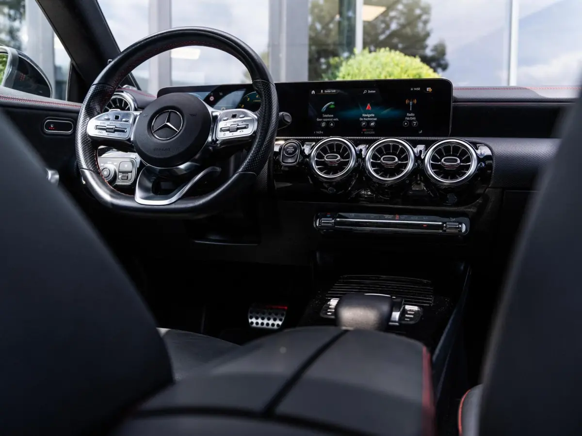 200 AMG|PANO|CAMERA|SFEERV.|45S PAKKET