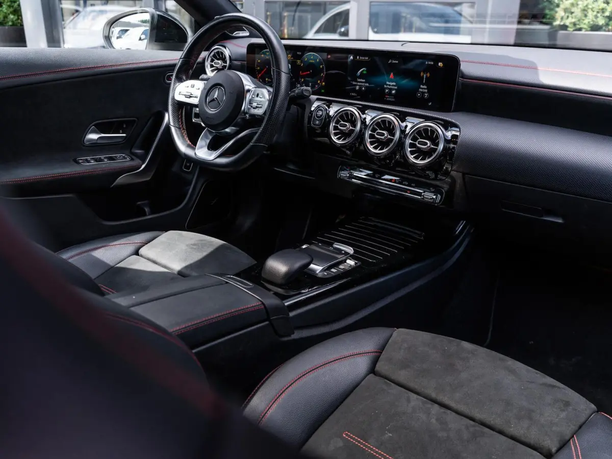 200 AMG|PANO|CAMERA|SFEERV.|45S PAKKET