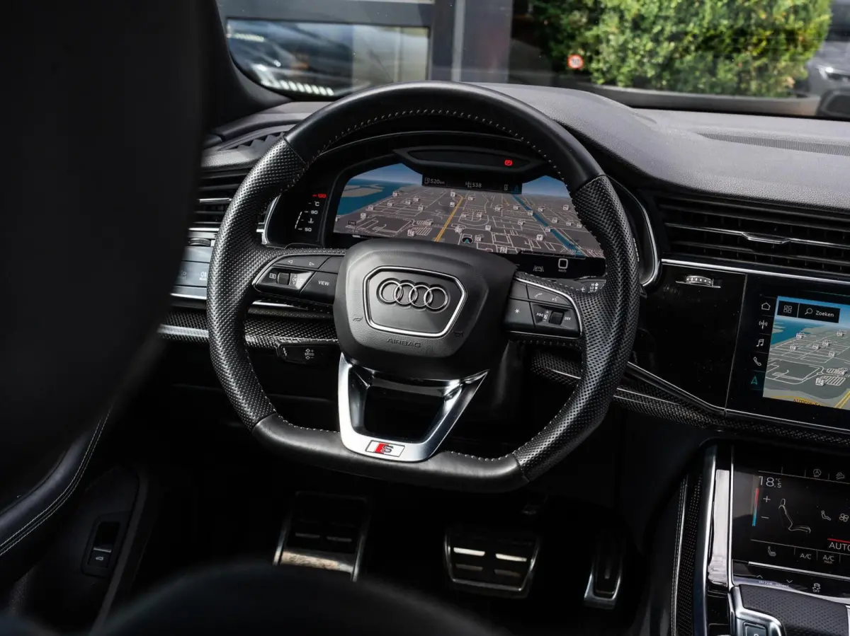 SQ8 4.0 TDI Quattro|PANO|22''|B&O|LUCHTV.|360°|SFEERV.