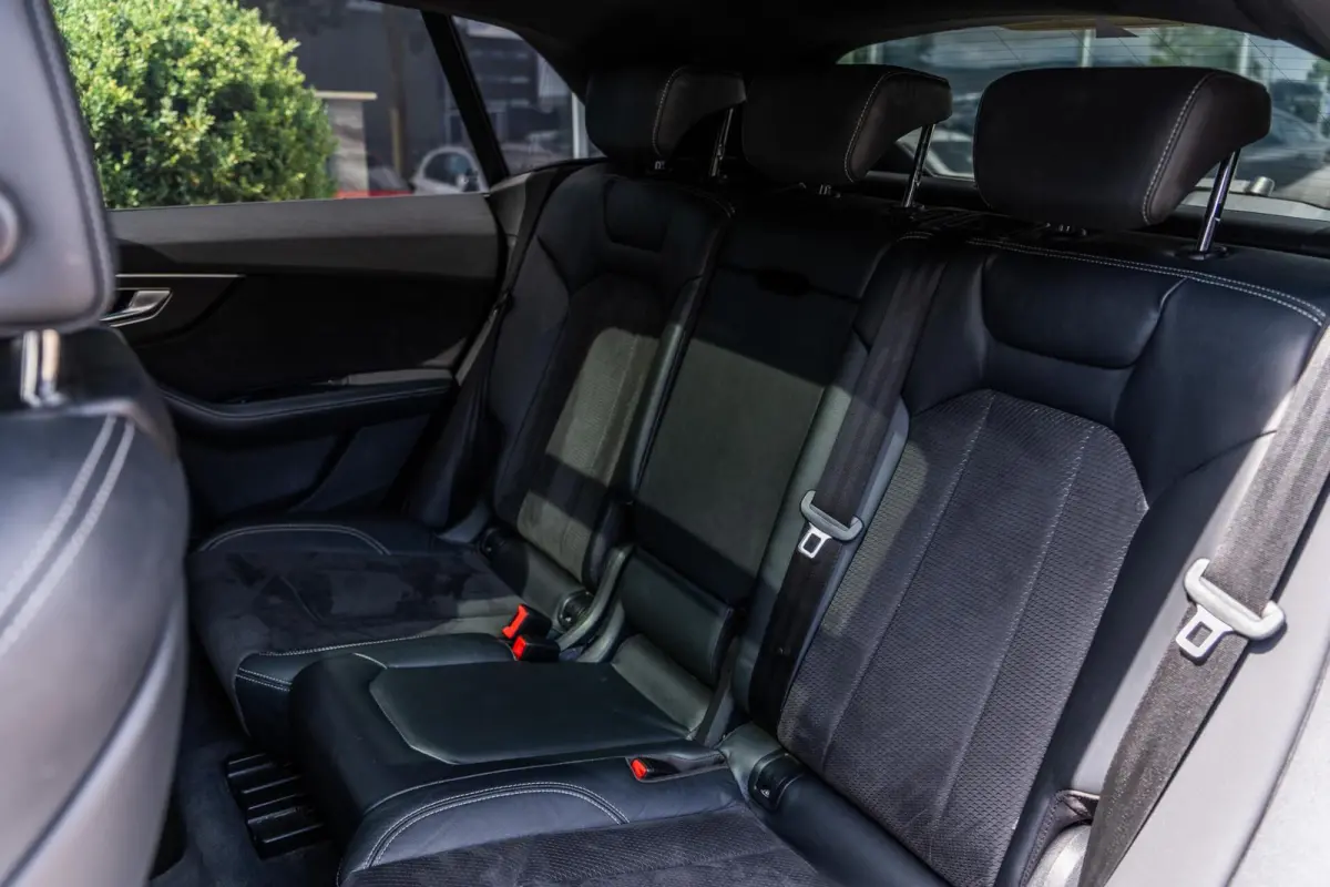 SQ8 4.0 TDI Quattro|PANO|22''|B&O|LUCHTV.|360°|SFEERV.