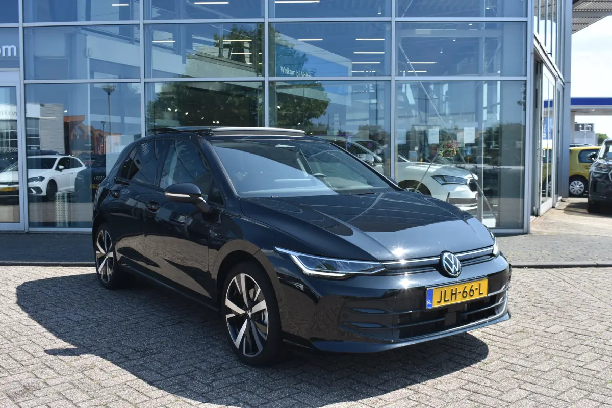1.5 eHybrid 204PK DSG-6 Life Edition | PANORAMADAK | NAVI BY APP | CAMERA | 18 INCH | ADAPT. CRUISE | STOELVERW.