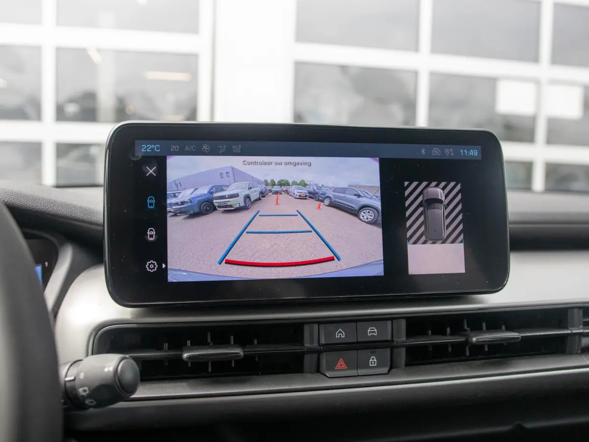 Summit 54 kWh | SOH 96,1% | Infotainment Pack | Bicolore