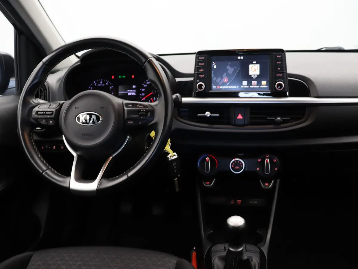 1.0 MPi DynamicLine | Airco | Cruise Control | Apple Carplay & Android Auto | Achteruitrijcamera |