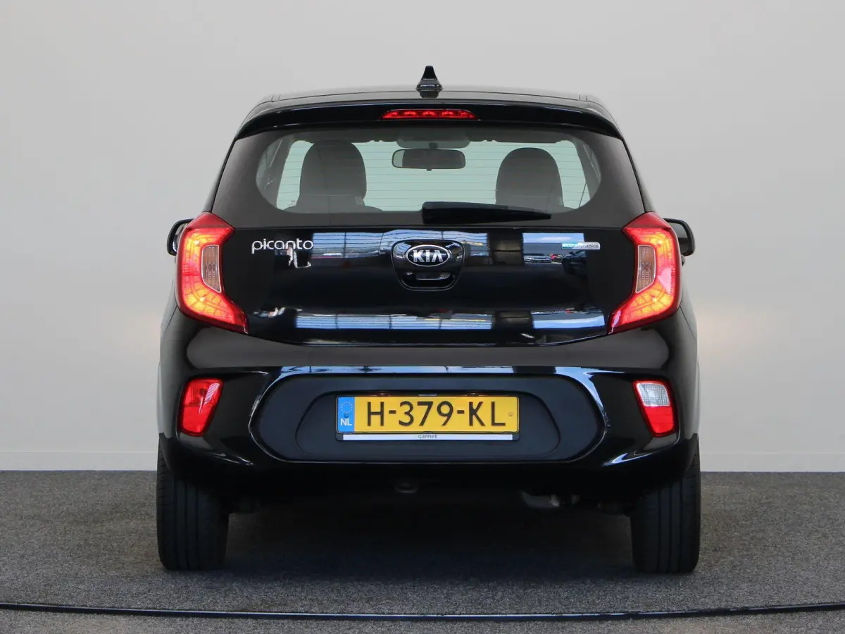 1.0 MPi DynamicLine | Airco | Cruise Control | Apple Carplay & Android Auto | Achteruitrijcamera |