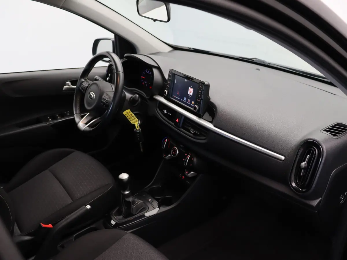 1.0 MPi DynamicLine | Airco | Cruise Control | Apple Carplay & Android Auto | Achteruitrijcamera |