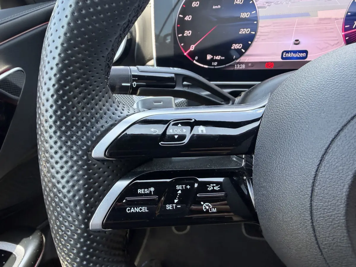 180 AMG Line Cabriopack | Airscarf