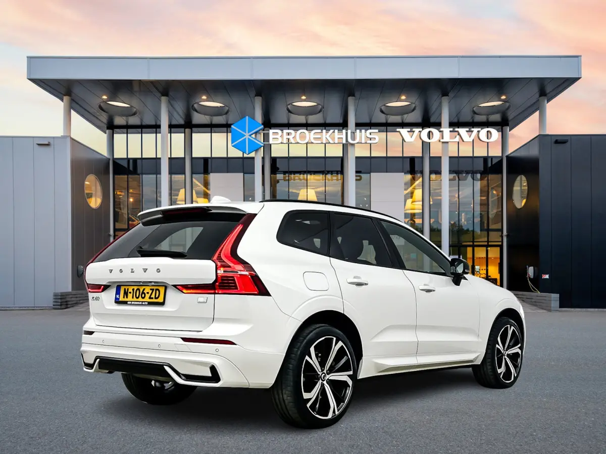 T6 Recharge R-Design | 21" | Harman Kardon | Trekhaak | Panoramadak | Elektr. verstelbare | Verwarmbare | Sportstoelen | Parkeercamera | Adaptieve Cruise | BLIS