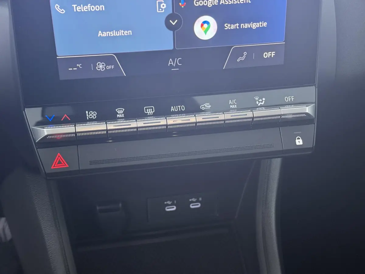 techno full hybrid E-Tech 160 | Google Navigatie | Parkeercamera | Climate Control |
