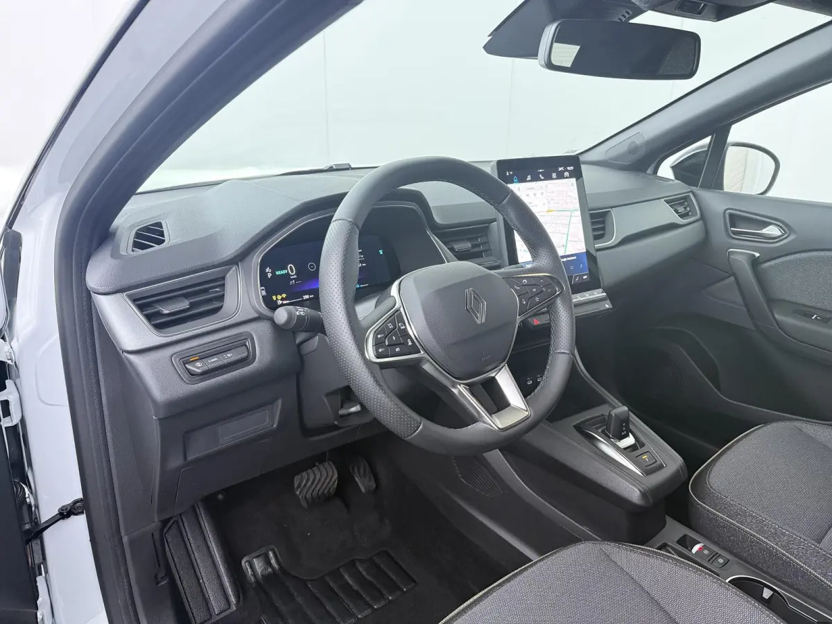 techno full hybrid E-Tech 160 | Google Navigatie | Parkeercamera | Climate Control |