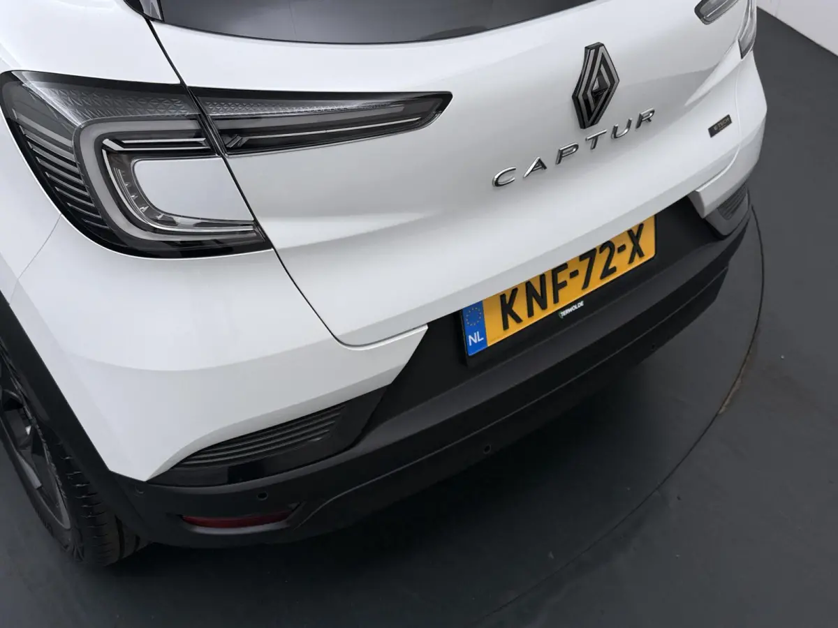techno full hybrid E-Tech 160 | Google Navigatie | Parkeercamera | Climate Control |