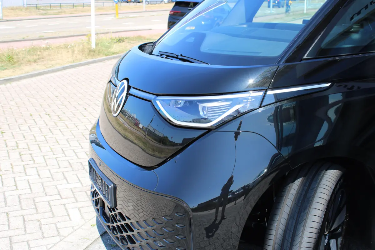 Bulli Limited Edition 286 PK 79 kWh | Achteruitrijcamera | Apple Carplay/Android Auto|telefoonintegratie premium | Cruise control adaptief met Stop&Go en stuurhulp