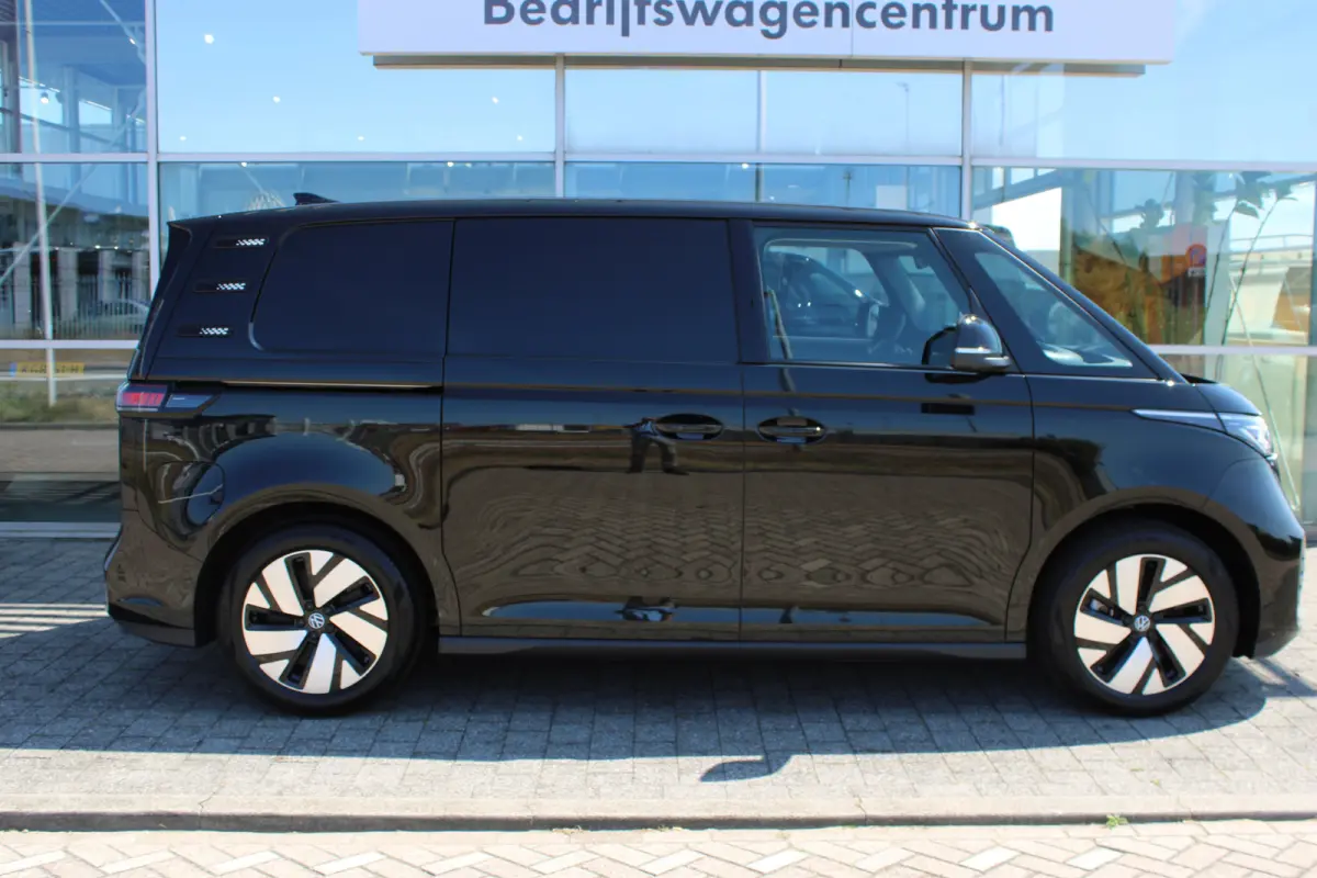 Bulli Limited Edition 286 PK 79 kWh | Achteruitrijcamera | Apple Carplay/Android Auto|telefoonintegratie premium | Cruise control adaptief met Stop&Go en stuurhulp
