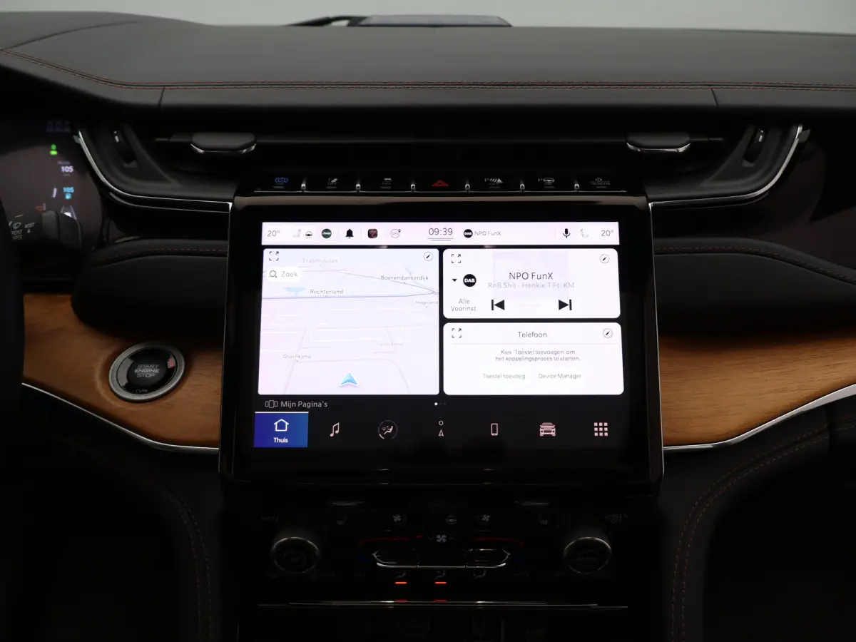 2.0 Summit Reserve 4xe | SOH 92% | Luchtvering | McIntosh | Pano dak | 21"LMV | Stoelverw. en verkoeling V+A | Memory | Elek. stoelen | HUD | Passagier display | Carplay |