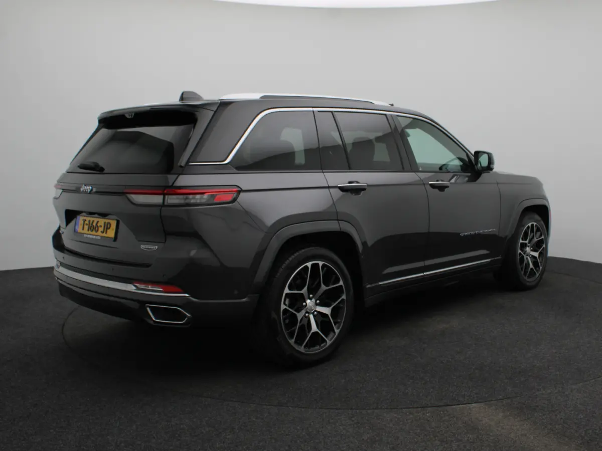 2.0 Summit Reserve 4xe | SOH 92% | Luchtvering | McIntosh | Pano dak | 21"LMV | Stoelverw. en verkoeling V+A | Memory | Elek. stoelen | HUD | Passagier display | Carplay |