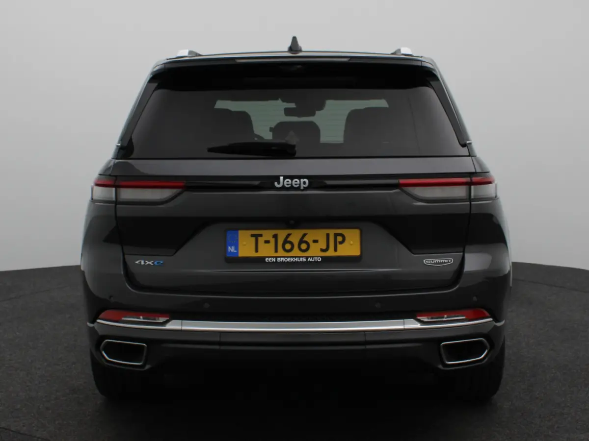 2.0 Summit Reserve 4xe | SOH 92% | Luchtvering | McIntosh | Pano dak | 21"LMV | Stoelverw. en verkoeling V+A | Memory | Elek. stoelen | HUD | Passagier display | Carplay |