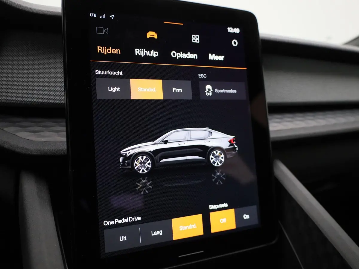 Long Range Single Motor 82 kWh | Automaat | Apple Carplay / Android Auto | Stoelverwarming | Achteruitrijcamera | Parkeersensoren | Trekhaak |