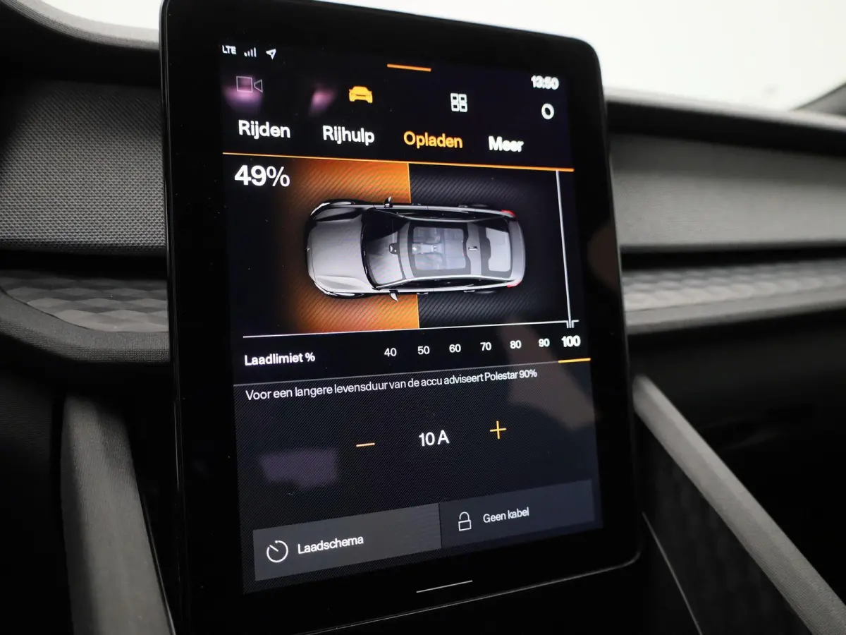 Long Range Single Motor 82 kWh | Automaat | Apple Carplay / Android Auto | Stoelverwarming | Achteruitrijcamera | Parkeersensoren | Trekhaak |