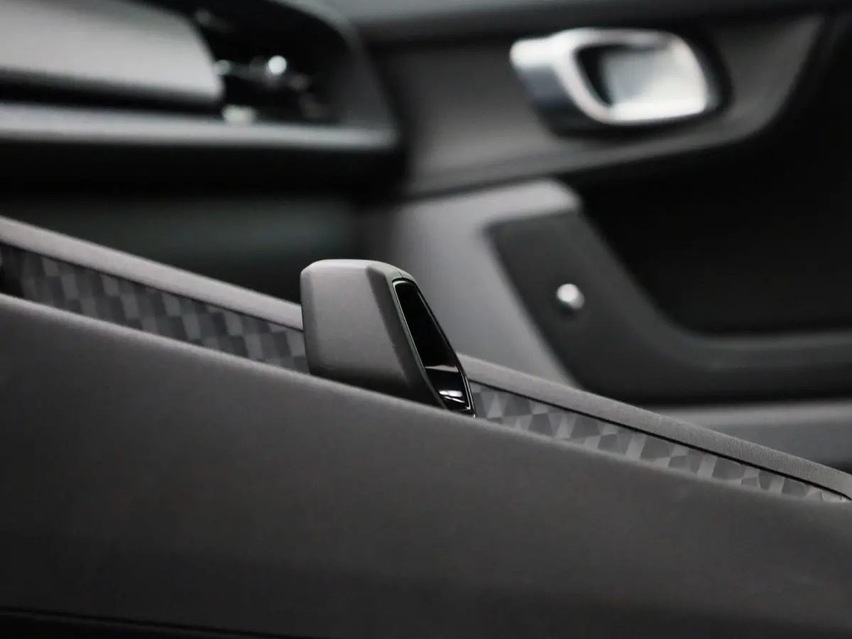 Long Range Single Motor 82 kWh | Automaat | Apple Carplay / Android Auto | Stoelverwarming | Achteruitrijcamera | Parkeersensoren | Trekhaak |
