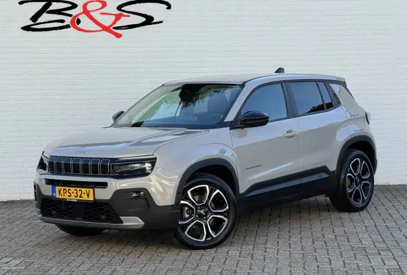 Summit 54 kWh SOH 96% Clima Camera Carplay Adaptive Cruise PDC voor en achter Half Leder