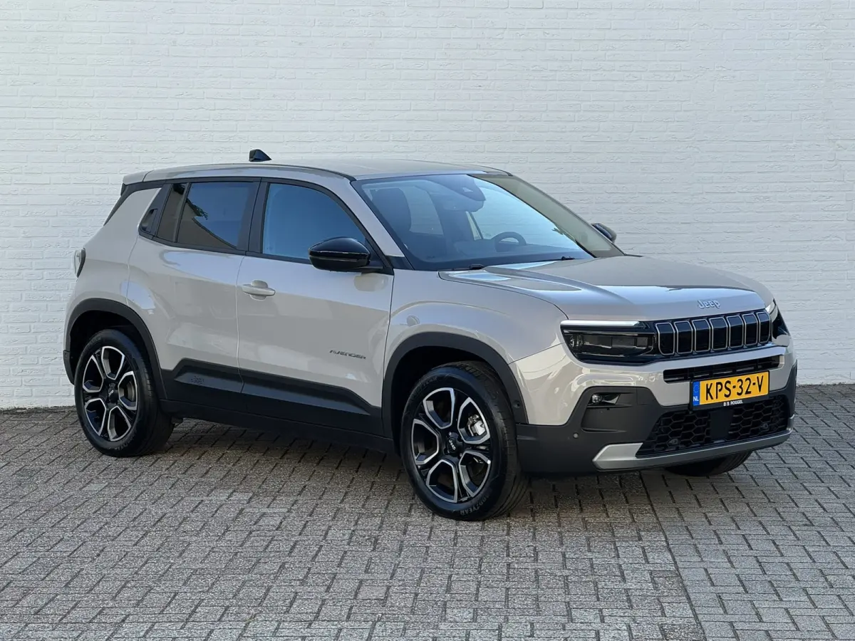 Summit 54 kWh SOH 96% Clima Camera Carplay Adaptive Cruise PDC voor en achter Half Leder