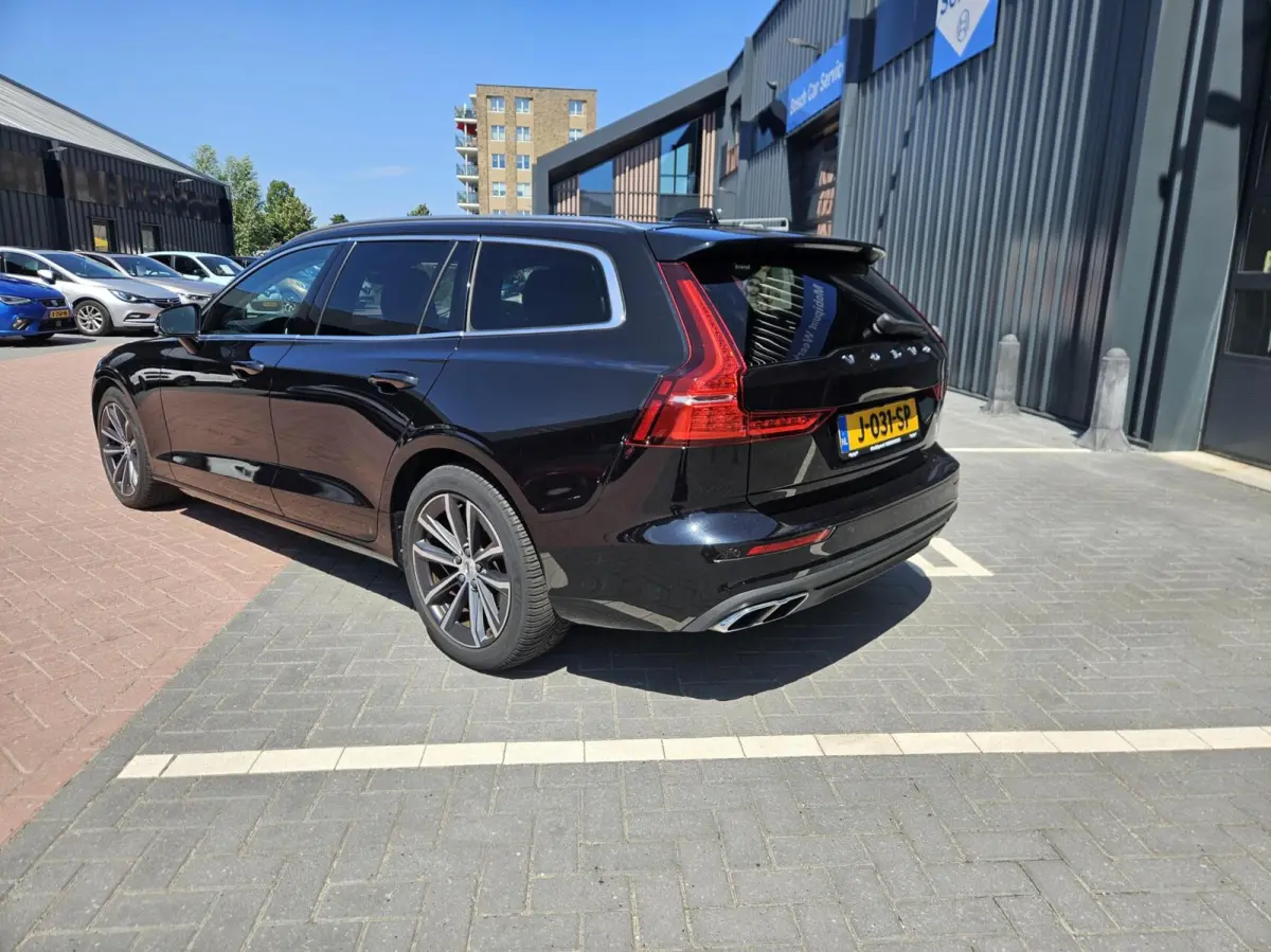 2.0 B3 Mild Hybrid Business Pro | Pano-dak | Camera