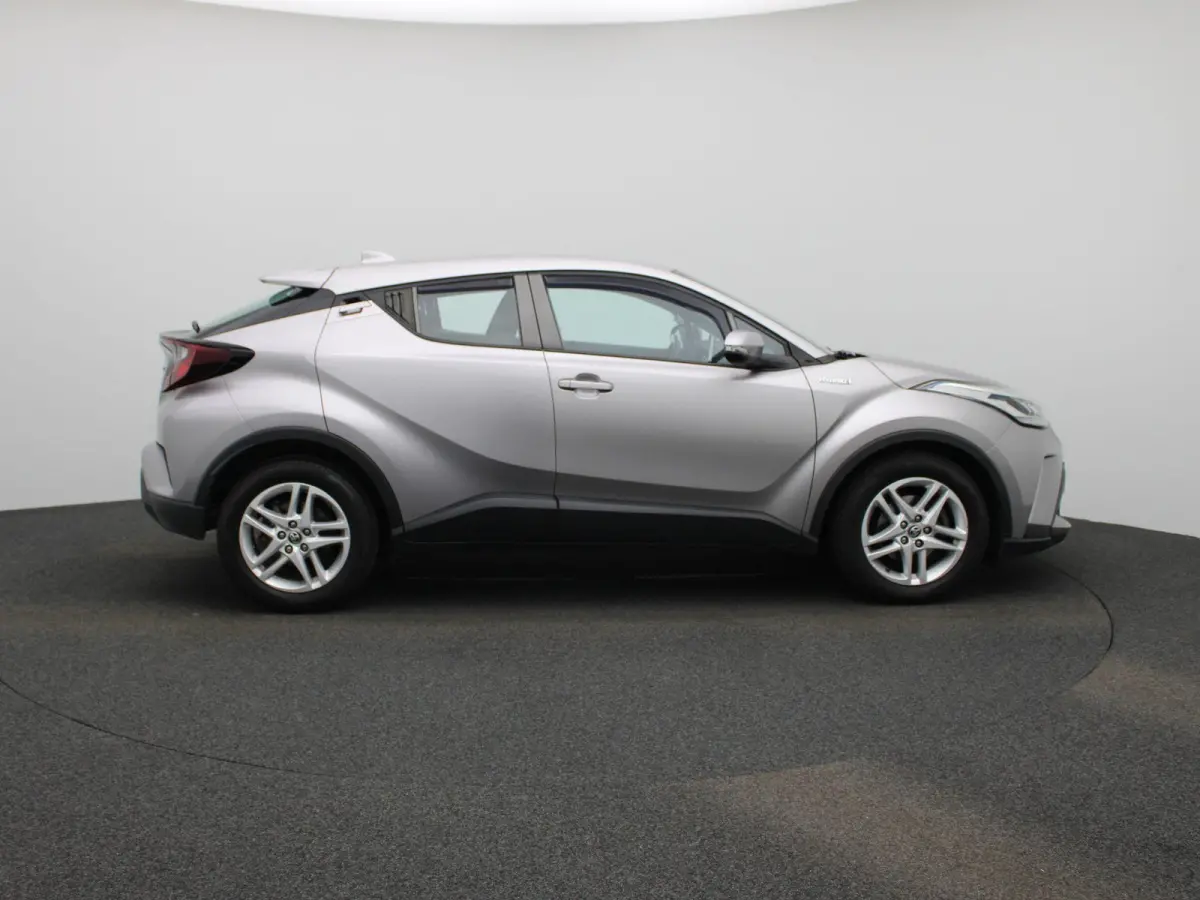 1.8 Hybrid Active | Automaat | Apple Carplay / Android Auto | Achteruitrijcamera | Adaptief Cruise Control | Parkeersensoren |