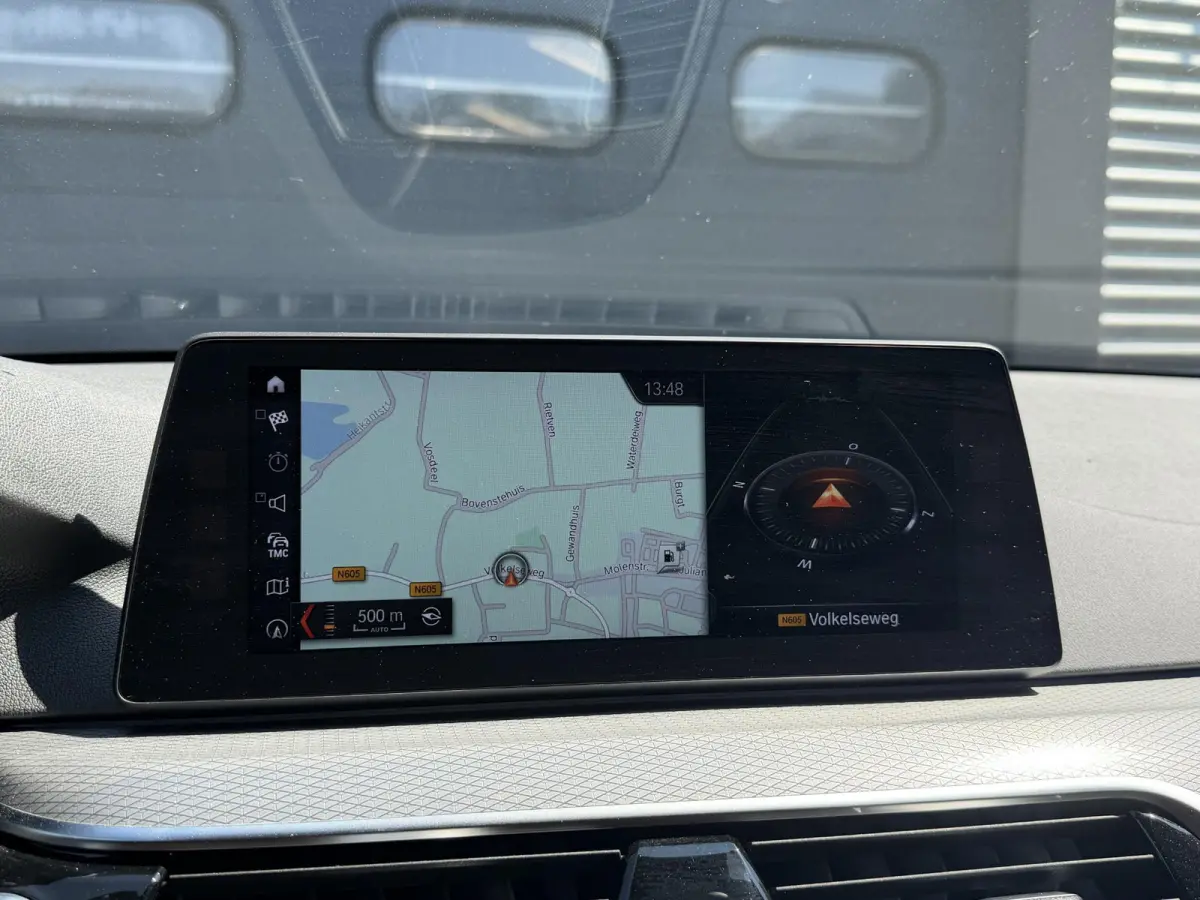 520d Executive M-Sport | Camera | Harmon Kardon | Navigatie | Elektrische Achterklep | 19 Inch Lichtmetalen Velgen |