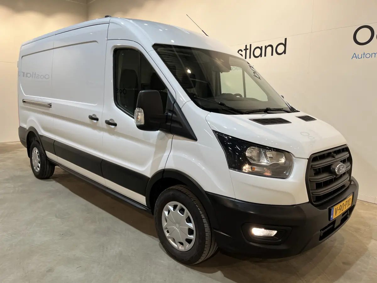 350 2.0 TDCI L3H2 Trend 130 PK Automaat / Euro 6 / Airco / Cruise Control / PDC / 3-Zits 43.000 KM !!