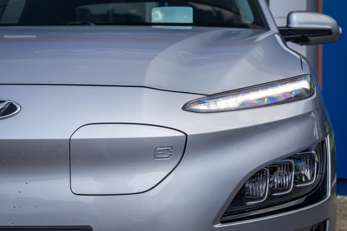 EV Fashion 64 kWh | Camera | Stoelverwarmig | Cruise control adaptief | Head-up display | Dodehoek detectie | Digitaal dashboard | Apple Carplay/Android Auto | Achteruitrijcamera | Apple Car