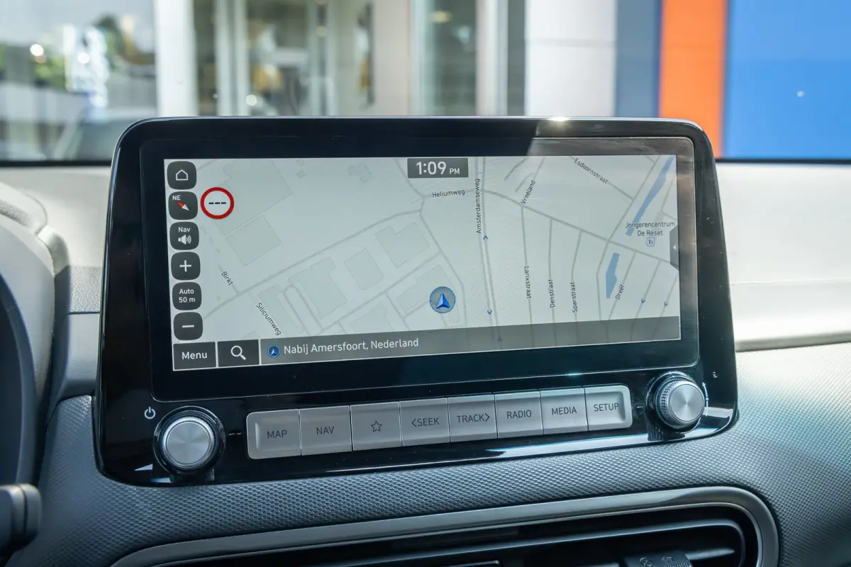 EV Fashion 64 kWh | Camera | Stoelverwarmig | Cruise control adaptief | Head-up display | Dodehoek detectie | Digitaal dashboard | Apple Carplay/Android Auto | Achteruitrijcamera | Apple Car