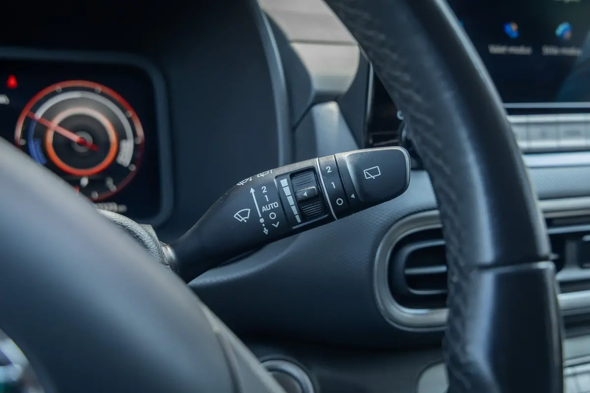 EV Fashion 64 kWh | Camera | Stoelverwarmig | Cruise control adaptief | Head-up display | Dodehoek detectie | Digitaal dashboard | Apple Carplay/Android Auto | Achteruitrijcamera | Apple Car