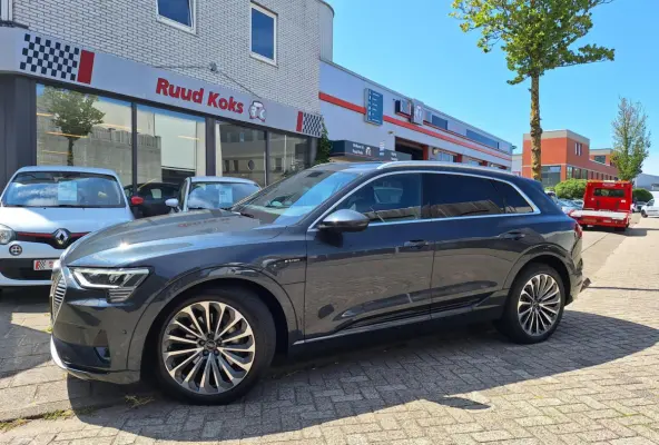 55 QUATTRO ADVANCED EDITION 95 kWh • 1E EIGENAAR •